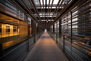 Soluciones hoteleras con estructuras metálicas y secas